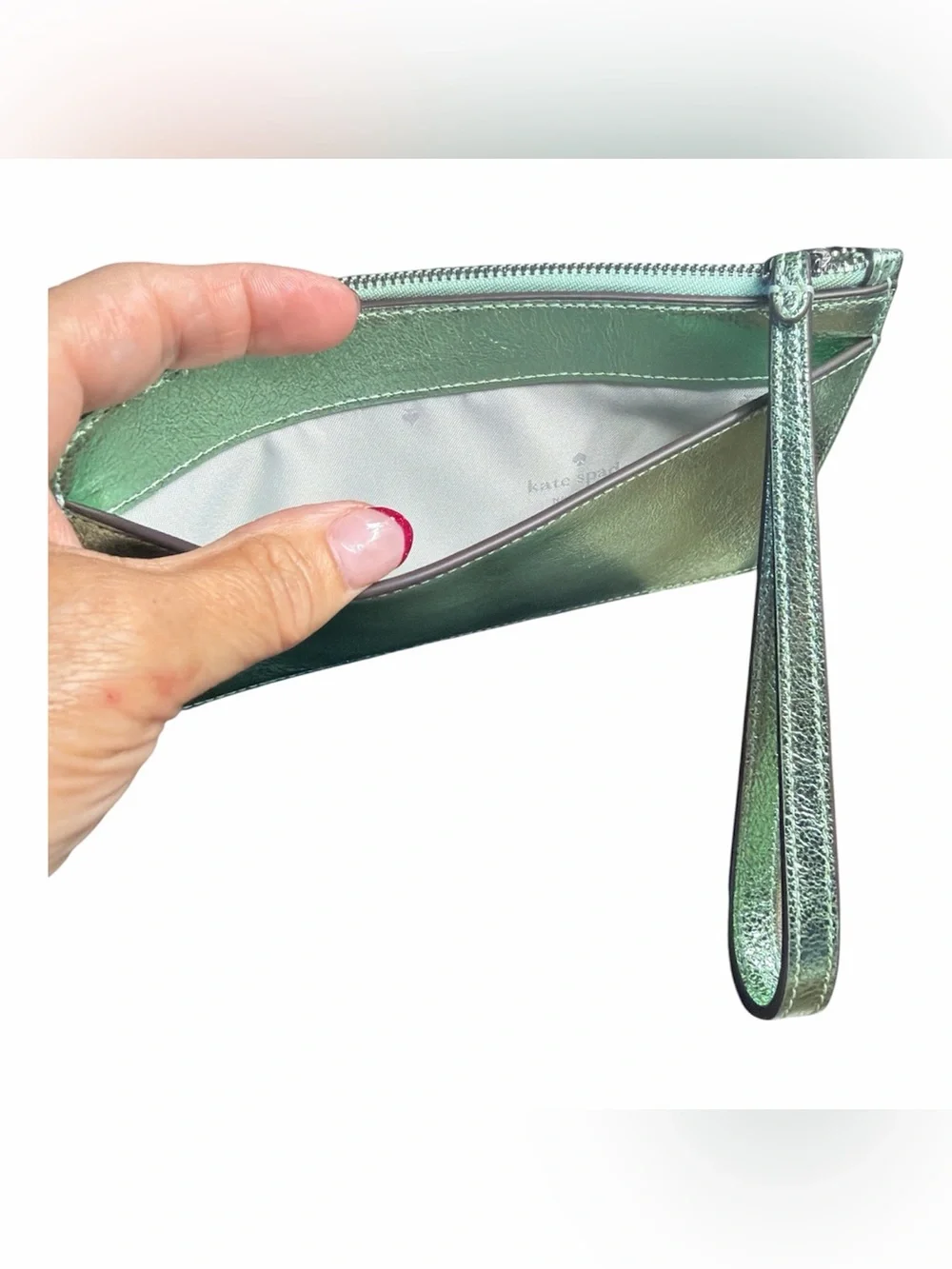 kate spade Metallic Mint Wristlet Clutch in Pale Green-Silver NWOT - Picture 4 of 5